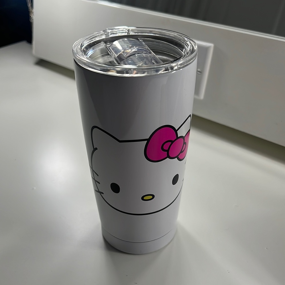 Hello kitty cup
